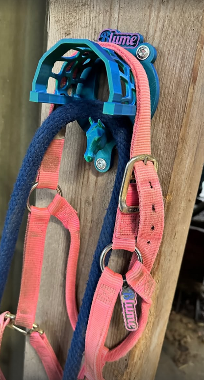 Trensenhalter mit Pferdekopf – Personalisiert